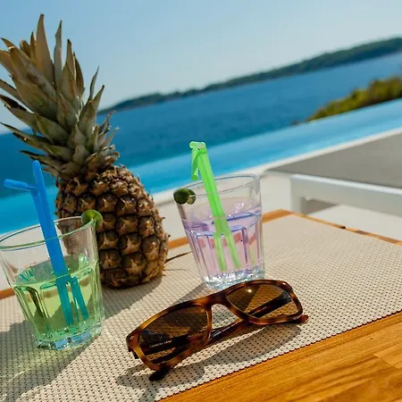Primo Villa Vela Luka